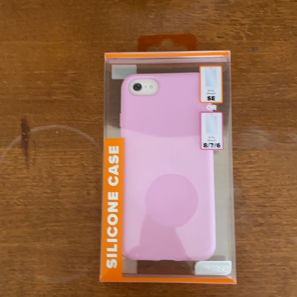 New iPhone SE/8/7/6 silicone pink case - Picture 1 of 3